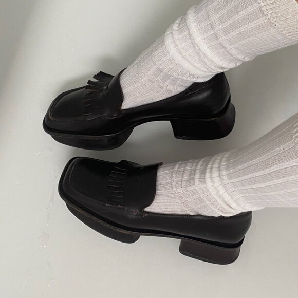 Iconic vintage Prada 1999 split sole loafer in brown leather - Picture 11 of 13